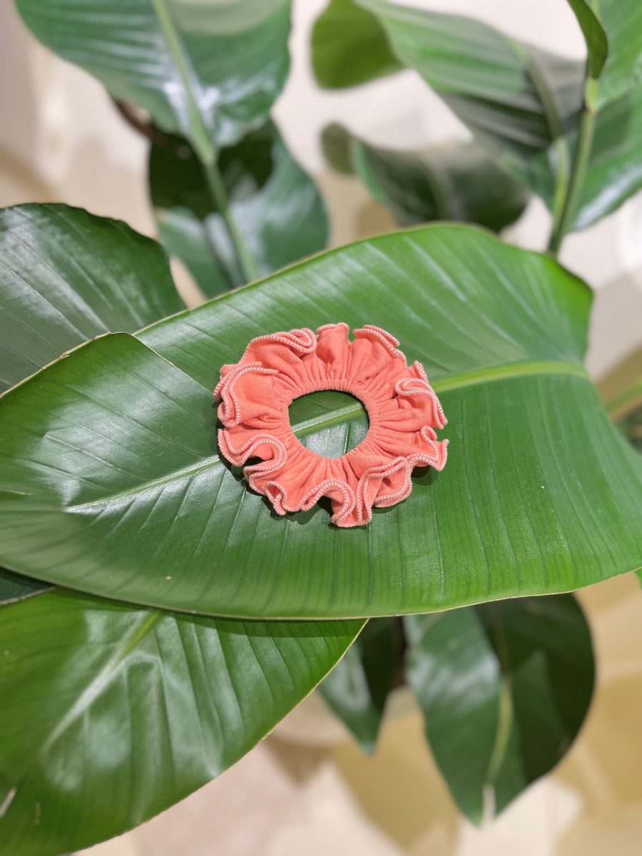 Flower scrunchie Peach