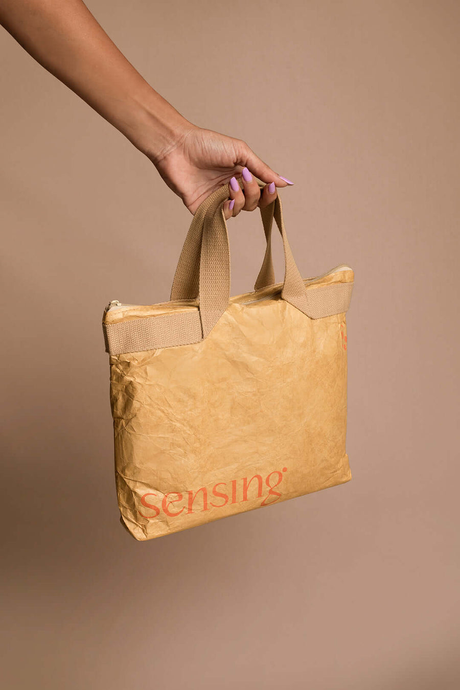 Zipper Tote - Sensing